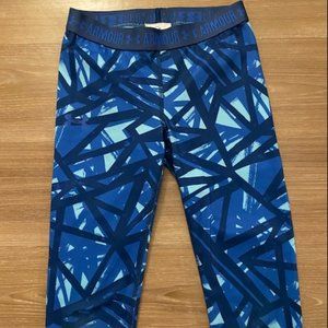 UNDER ARMOUR GIRLS CROPPED CAPRI ATHLETIC LEGGINGS